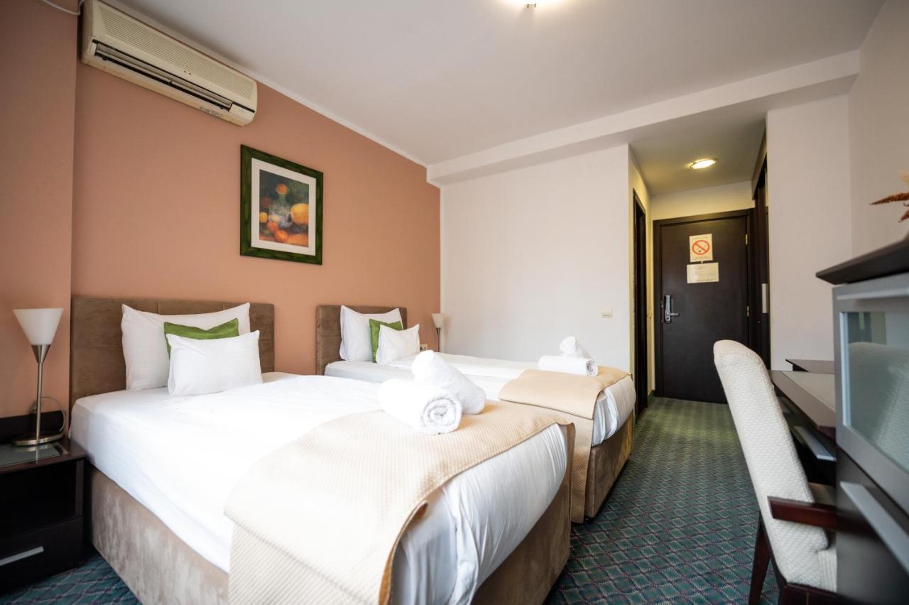 Hotel Sumadija Belgrad Dış mekan fotoğraf