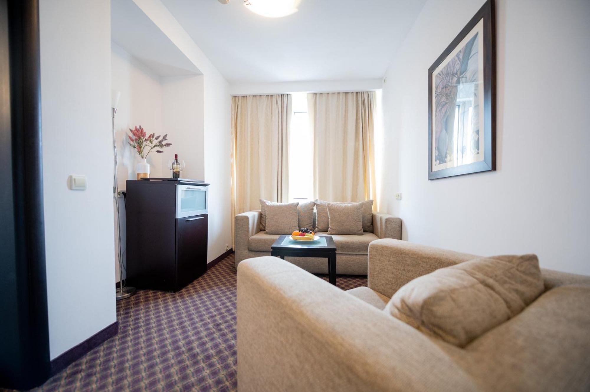 Hotel Sumadija Belgrad Oda fotoğraf
