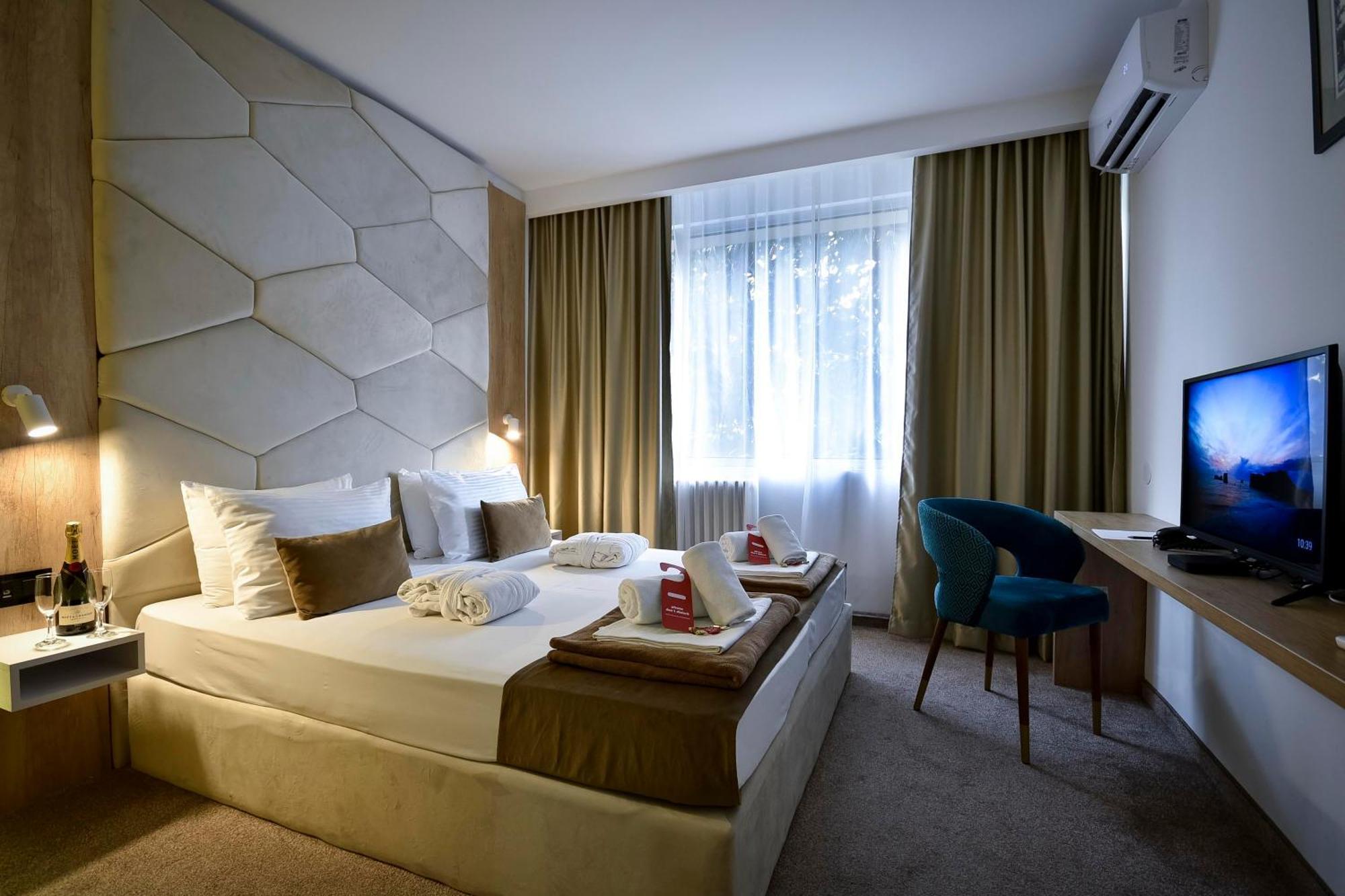 Hotel Sumadija Belgrad Dış mekan fotoğraf
